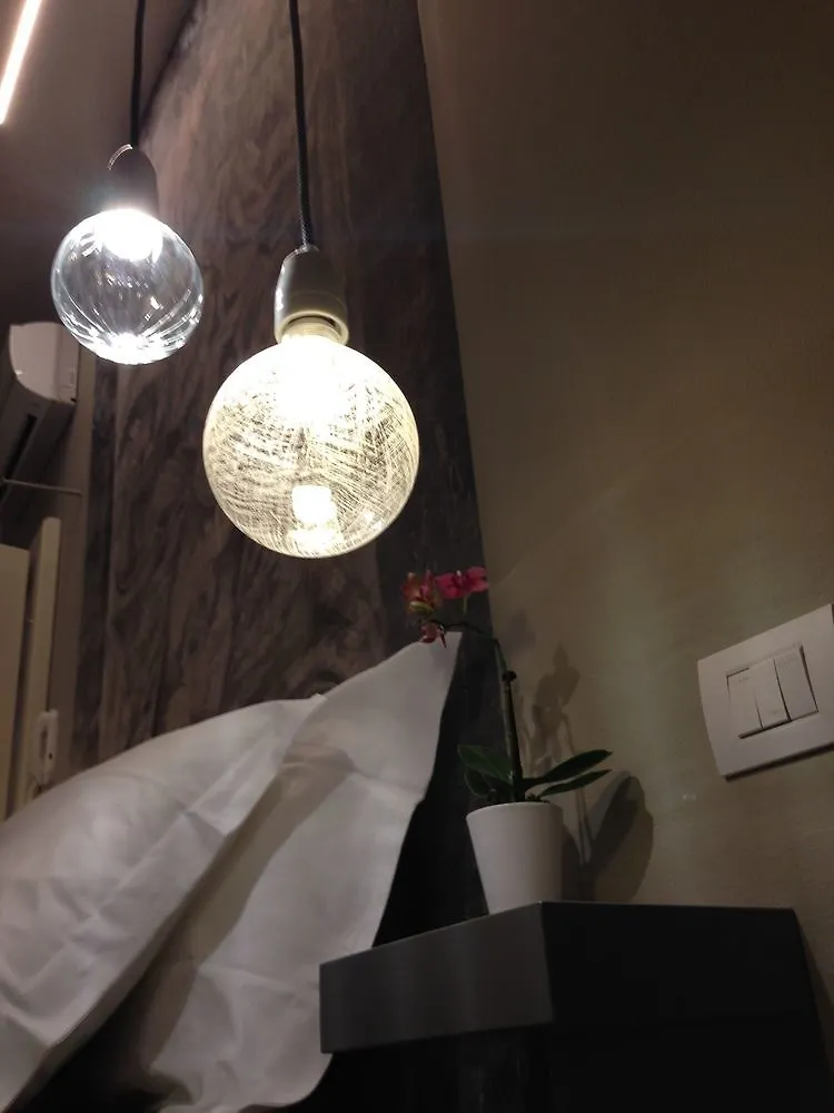Vittorio Veneto 25 Hotel Modena Italy