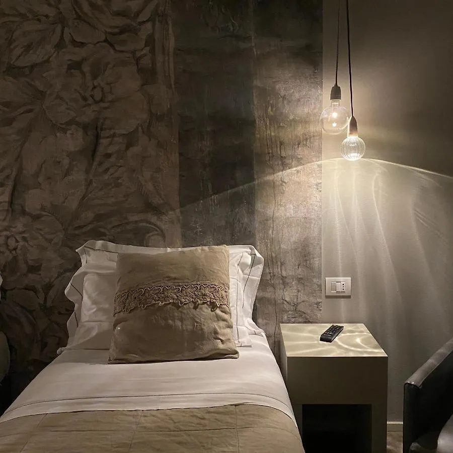 Vittorio Veneto 25 Hotel Modena Guest house